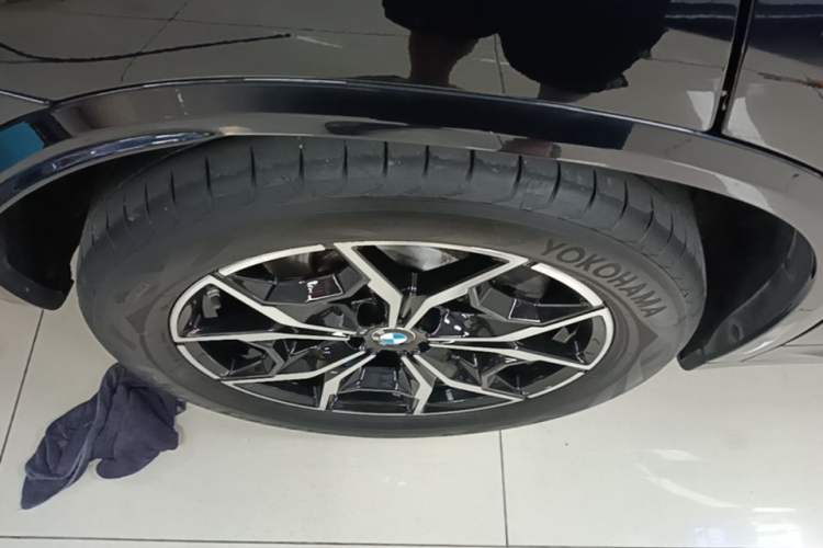 Used BMW X3 2022 Restyled xDrive25i M Sport Package Right Rear Wheel Hub