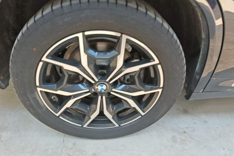 Used BMW X3 2022 xDrive25i M Sport Package Right Rear Wheel Hub