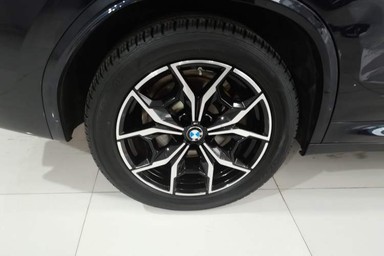 Used BMW X3 2022 xDrive25i M Sport Package Right Rear Wheel Hub