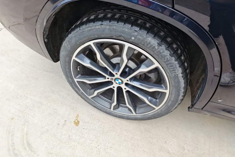 Used BMW X3 2022 Restyled xDrive30i Luxury Edition M Night Sky Package Right Rear Wheel Hub