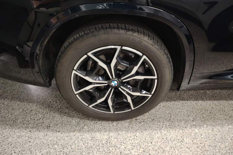 Used BMW X3 2022 xDrive25i M Sport Package Right Rear Wheel Hub
