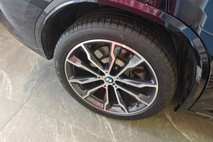 Used BMW X3 2022 Facelift xDrive30i Luxury Edition M Night Edition Package Right Rear Wheel Hub