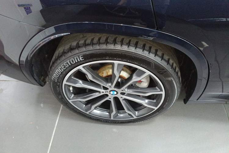 Used BMW X3 2022 xDrive30i Luxury Model M Night Sky Package Right Rear Wheel Hub