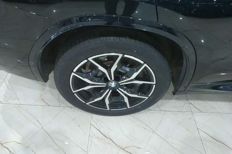 Used BMW X3 2022 xDrive25i M Sport Package Right Rear Wheel Hub