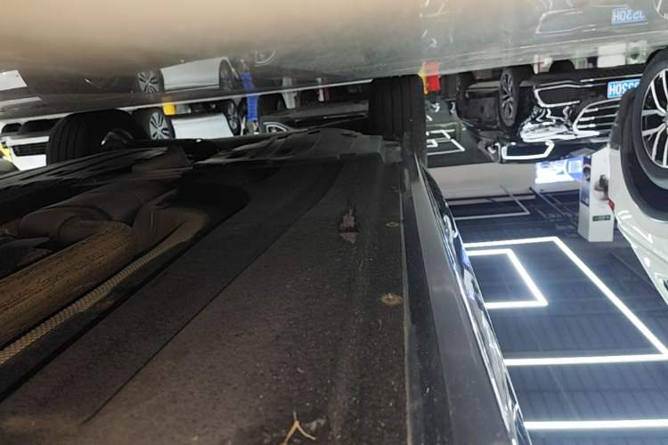 Used BMW X3 2022 xDrive25i M Sport Package Right Side Sill