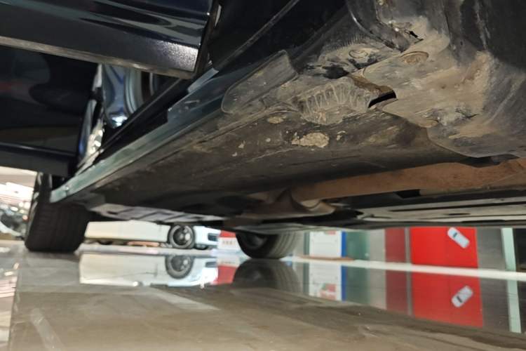 Used BMW X3 2022 xDrive30i Luxury Model M Night Sky Package Right Side Sill