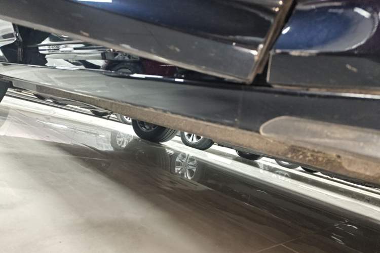 Used BMW X3 2022 Restyled xDrive25i M Sport Package Right Side Sill