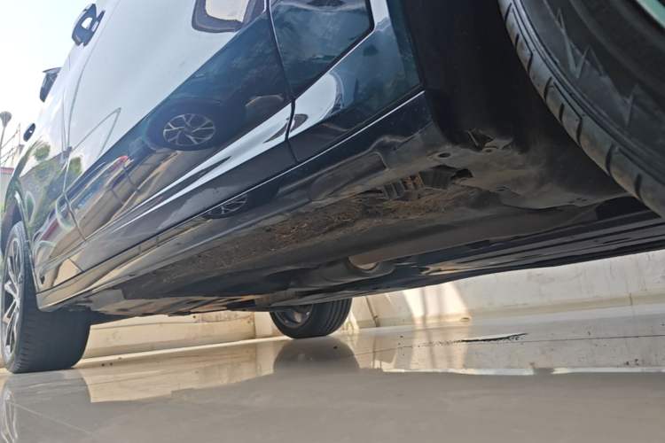 Used BMW X3 2022 Second Facelift xDrive30i Leading Edition M Night Sky Package Right Side Sill
