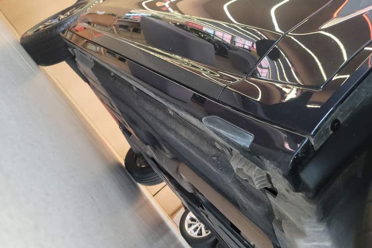 Used BMW X3 2022 xDrive25i M Sport Package Right Side Sill