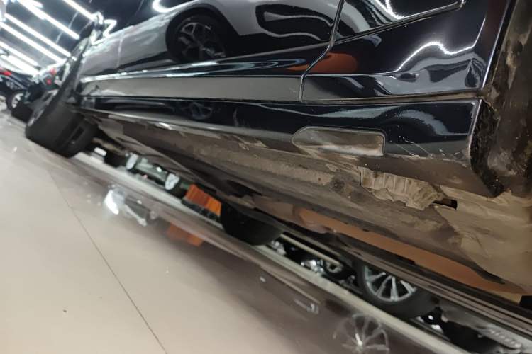 Used BMW X3 2022 xDrive30i Luxury Model M Night Sky Package Right Side Sill