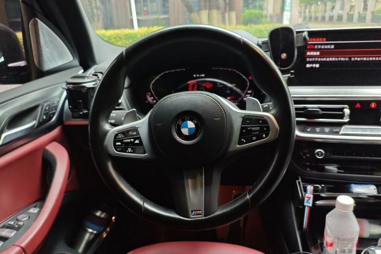 Used BMW X3 2022 Second Facelift xDrive30i Luxury Edition M Night Sky Package Steering Wheel