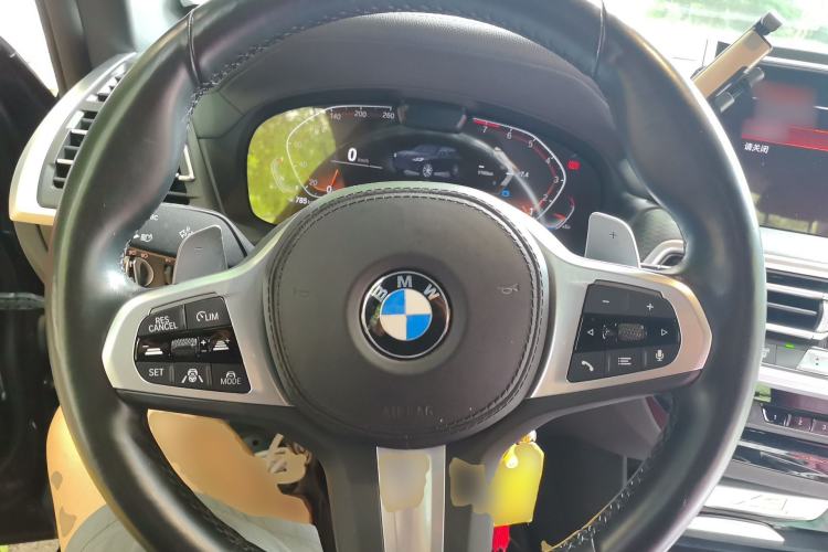 Used BMW X3 2022 xDrive30i Luxury Edition M Night Sky Package Steering Wheel