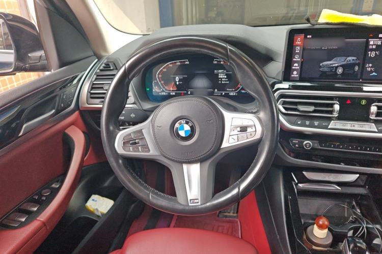 Used BMW X3 2022 xDrive25i M Sport Package Steering Wheel