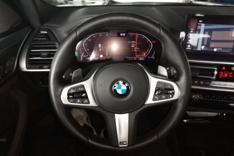 Used BMW X3 2022 Restyled xDrive30i Luxury Edition M Night Sky Package Steering Wheel