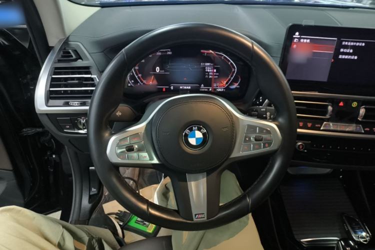 Used BMW X3 2022 Restyled xDrive25i M Sport Package Steering Wheel
