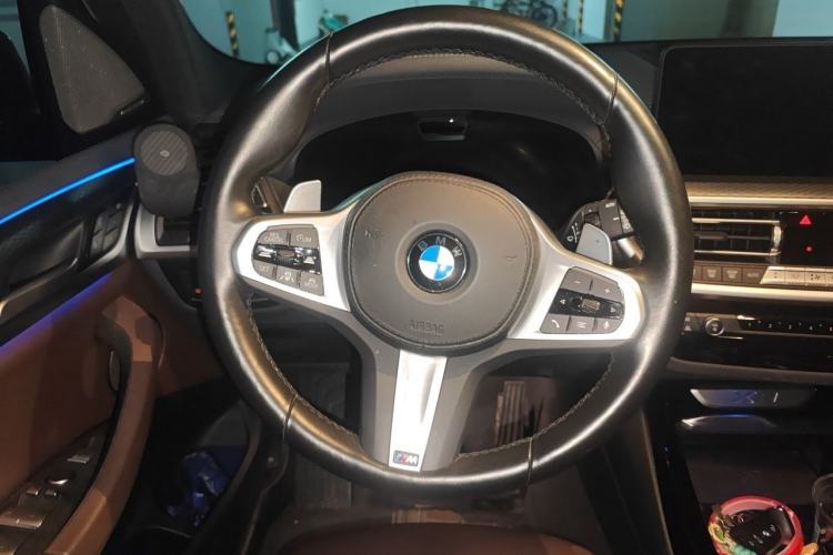 Used BMW X3 2022 xDrive30i Luxury Edition M Night Sky Package Steering Wheel
