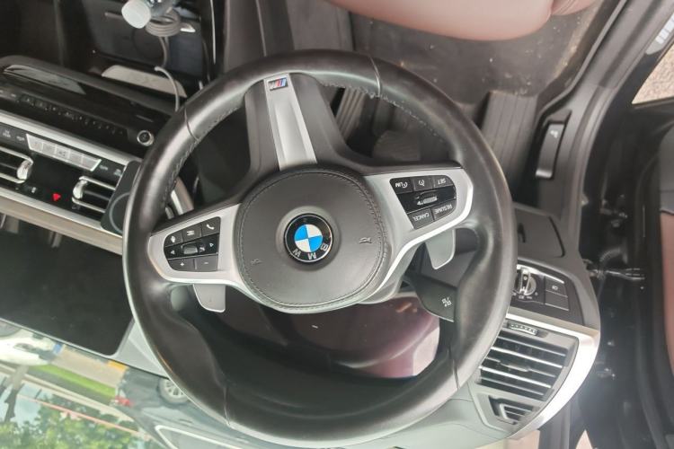 Used BMW X3 2022 xDrive30i Luxury Model M Night Sky Package Steering Wheel