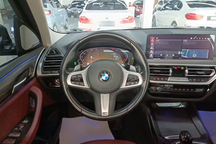 Used BMW X3 2022 Facelift xDrive30i Luxury Edition M Night Edition Package Steering Wheel