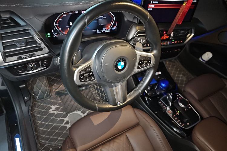 Used BMW X3 2022 Restyled xDrive30i Luxury Edition M Night Sky Package Steering Wheel