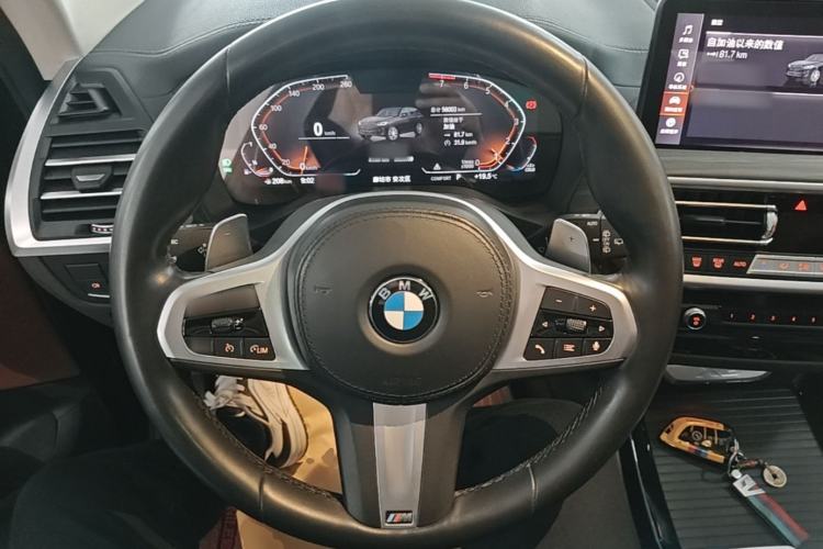 Used BMW X3 2022 xDrive30i Luxury Model M Night Sky Package Steering Wheel