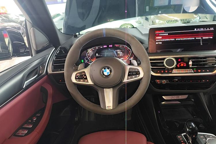 Used BMW X3 2022 Restyled xDrive30i Luxury Edition M Night Sky Package Steering Wheel