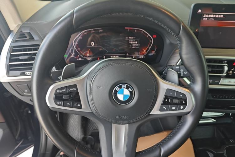 Used BMW X3 2022 Second Facelift xDrive30i Leading Edition M Night Sky Package Steering Wheel