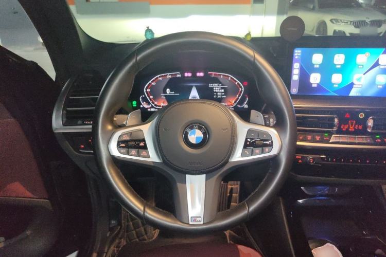 Used BMW X3 2022 Second Facelift xDrive30i Luxury Edition M Night Sky Package Steering Wheel