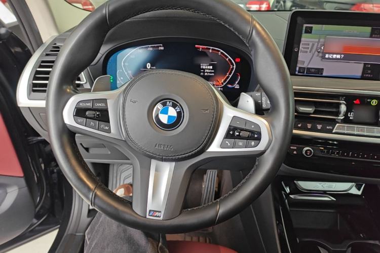 Used BMW X3 2022 xDrive30i Luxury Model M Night Sky Package Steering Wheel
