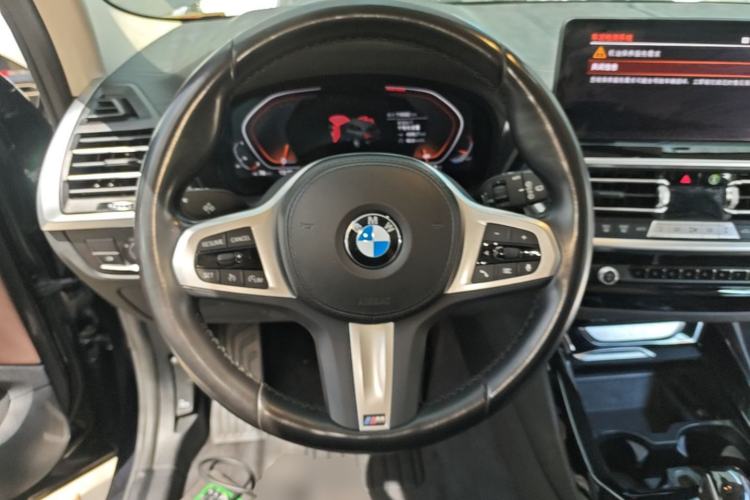 Used BMW X3 2022 xDrive25i M Sport Package Steering Wheel