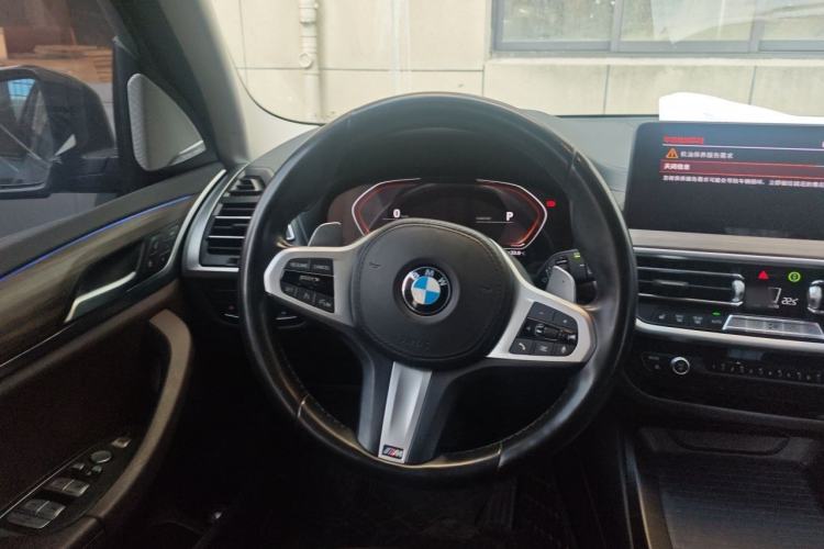 Used BMW X3 2022 xDrive30i Luxury Model M Night Sky Package Steering Wheel
