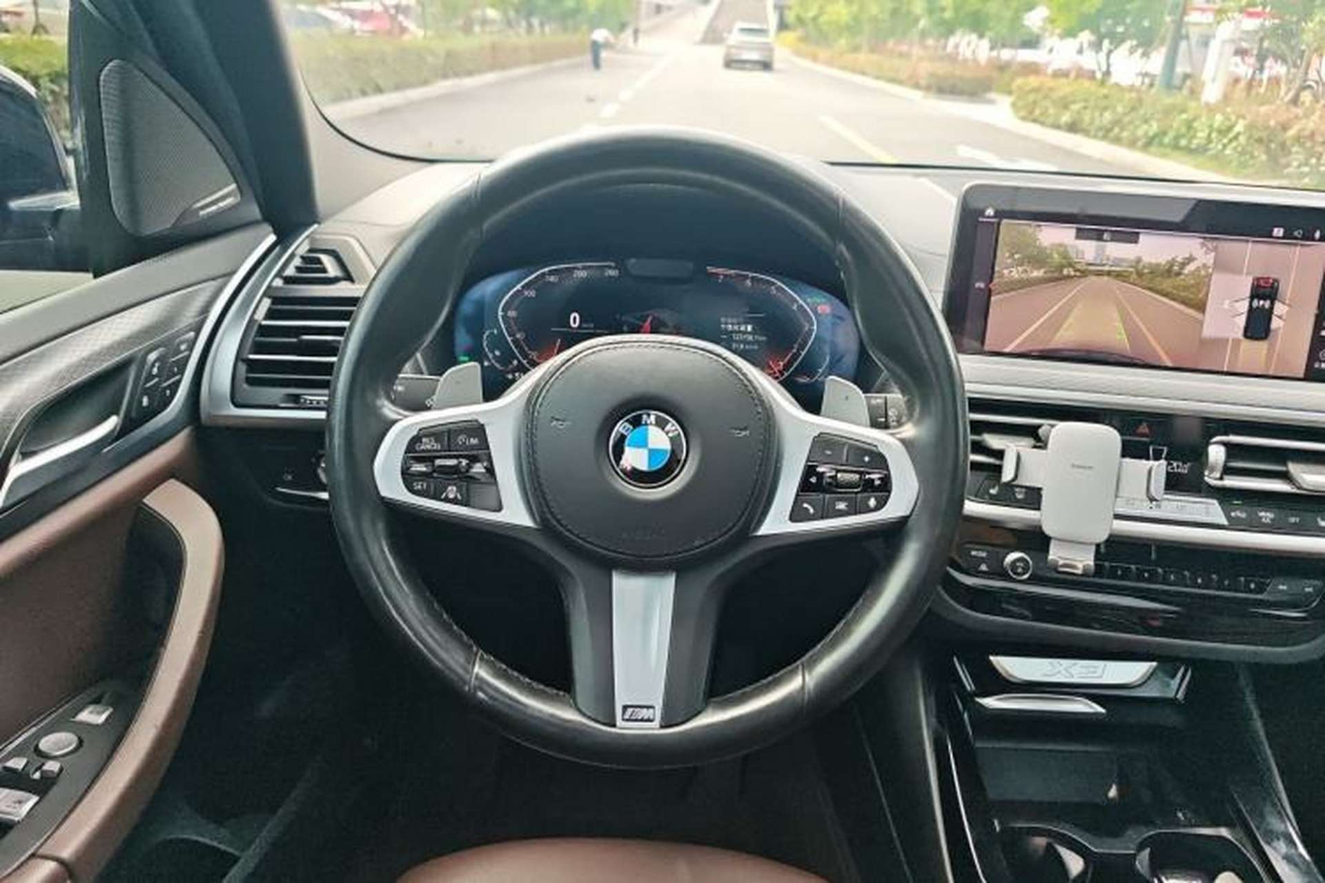 Used BMW X3 2022 xDrive30i Luxury Model M Night Sky Package Steering Wheel
