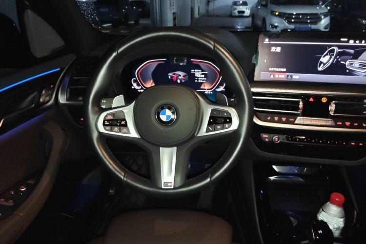 Used BMW X3 2022 Second Facelift xDrive30i Luxury Edition M Night Sky Package Steering Wheel