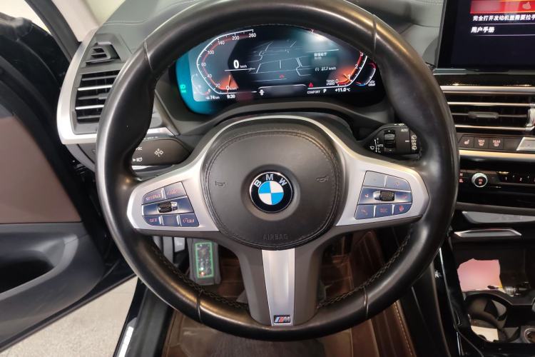 Used BMW X3 2022 Restyled xDrive25i M Sport Package Steering Wheel