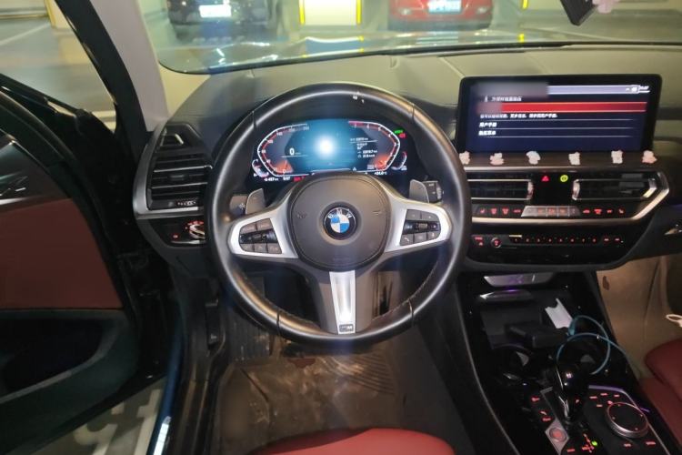 Used BMW X3 2022 xDrive30i Luxury Model M Night Sky Package Steering Wheel