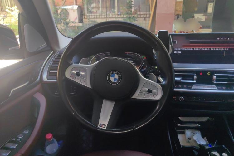 Used BMW X3 2022 Facelift xDrive30i Luxury Edition M Night Edition Package Steering Wheel