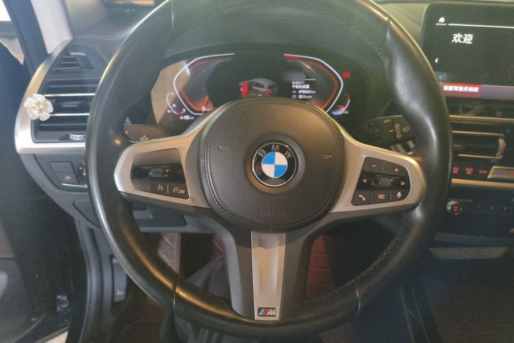 Used BMW X3 2022 xDrive25i M Sport Package Steering Wheel