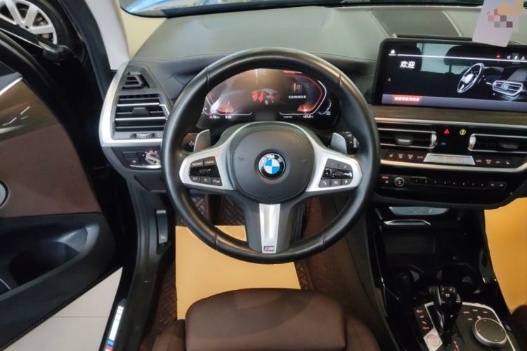 Used BMW X3 2022 Facelift xDrive30i Luxury Edition M Night Edition Package Steering Wheel
