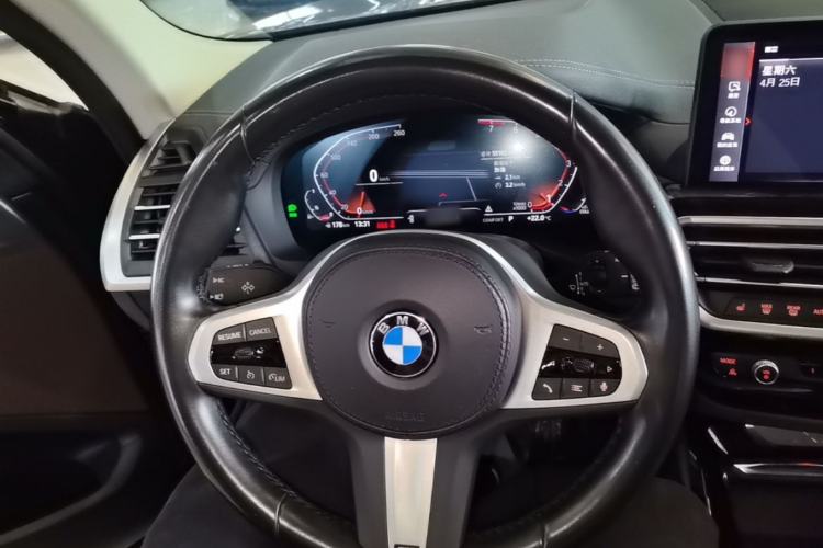 Used BMW X3 2022 xDrive25i M Sport Package Steering Wheel
