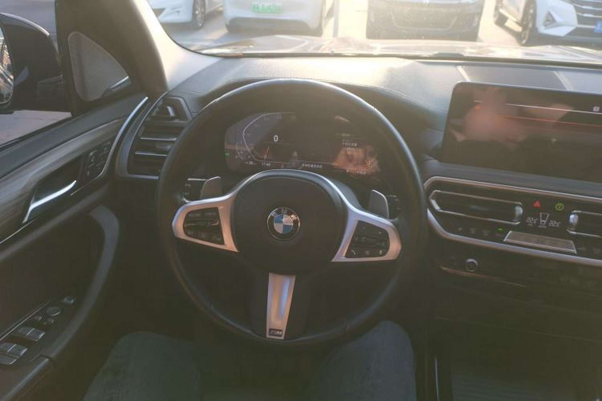 Used BMW X3 2022 Restyled xDrive30i Luxury Edition M Night Sky Package Steering Wheel