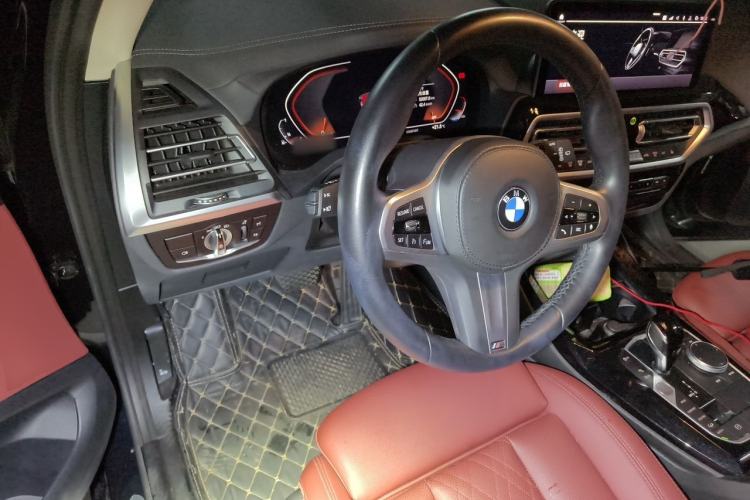 Used BMW X3 2022 xDrive25i M Sport Package Steering Wheel