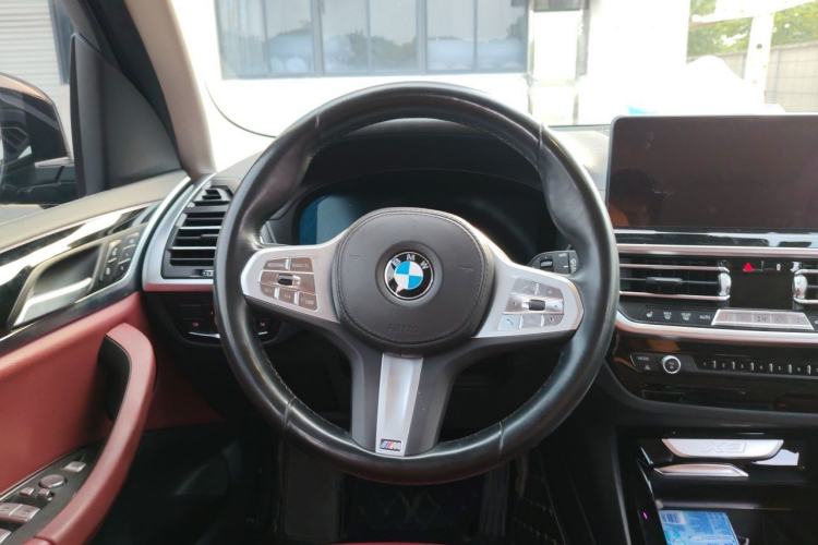 Used BMW X3 2022 xDrive25i M Sport Package Steering Wheel