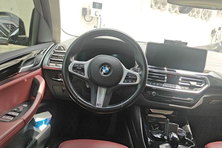 Used BMW X3 2022 xDrive25i M Sport Package Steering Wheel