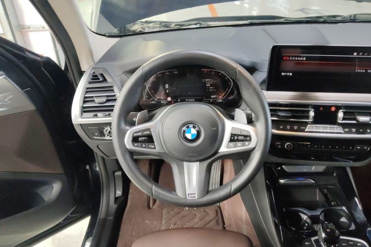 Used BMW X3 2022 xDrive30i Luxury Model M Night Sky Package Steering Wheel