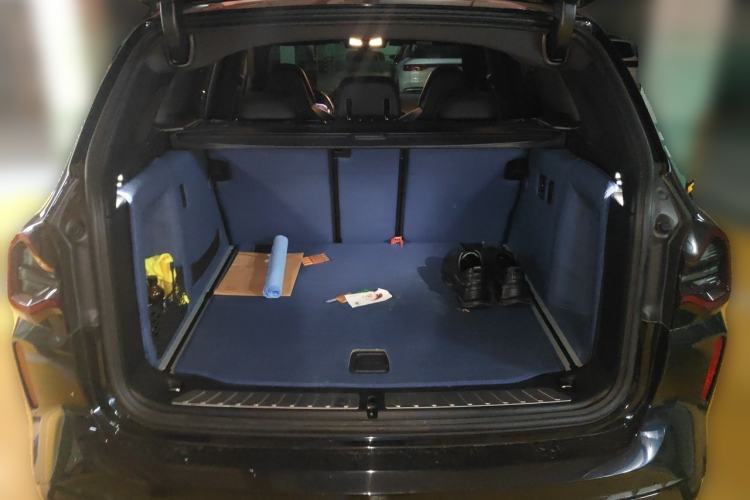 Used BMW X3 2022 M40i Trunk