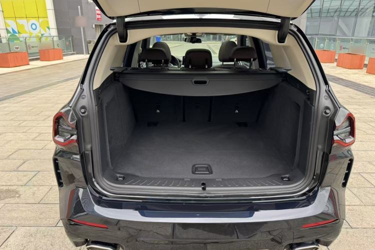 Used BMW X3 2022 xDrive25i M Sport Package Trunk