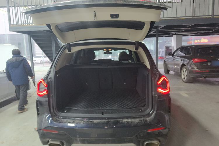 Used BMW X3 2022 xDrive25i M Sport Package Trunk
