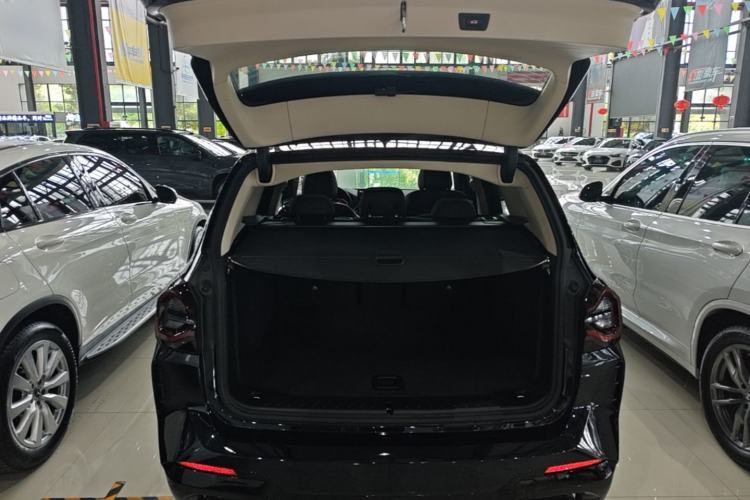 Used BMW X3 2022 Restyled xDrive25i M Sport Package Trunk