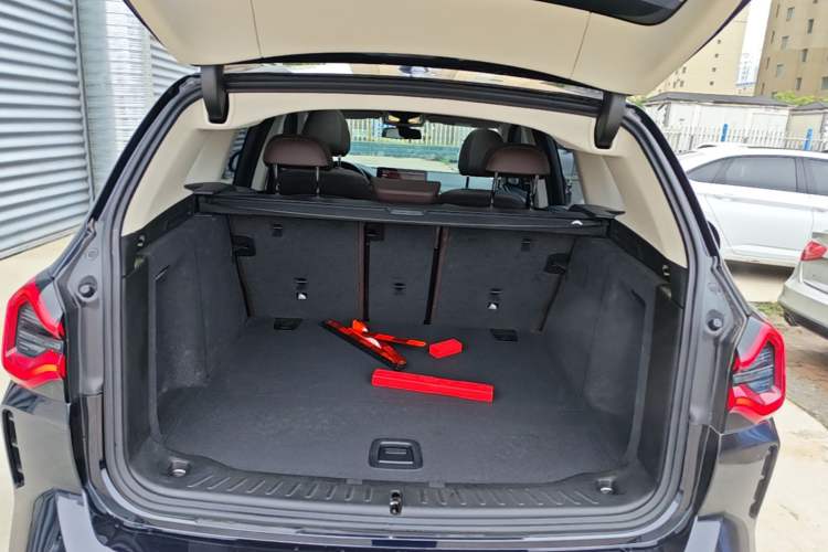 Used BMW X3 2022 Restyled xDrive30i Luxury Edition M Night Sky Package Trunk