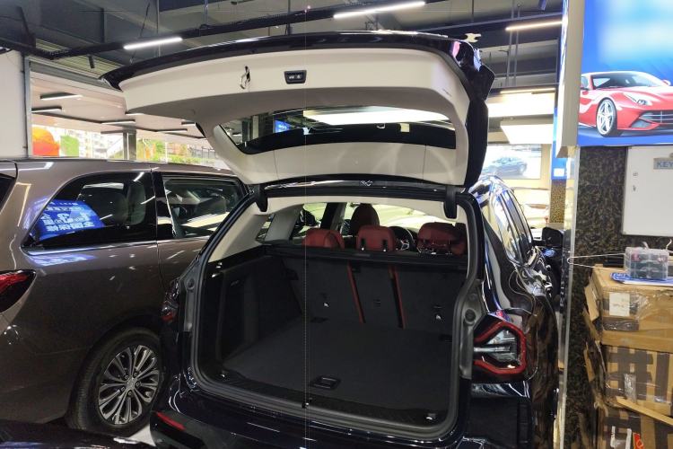 Used BMW X3 2022 Facelift xDrive30i Luxury Edition M Night Edition Package Trunk