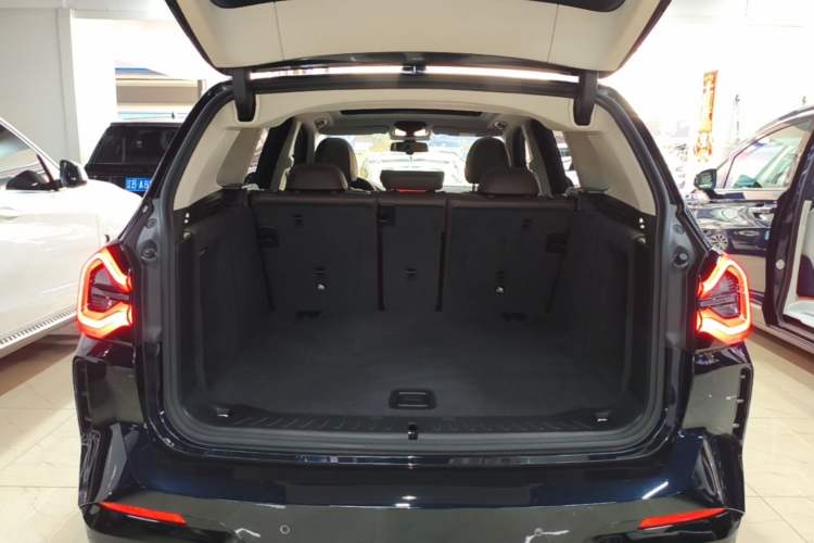 Used BMW X3 2022 Restyled xDrive25i M Sport Package Trunk
